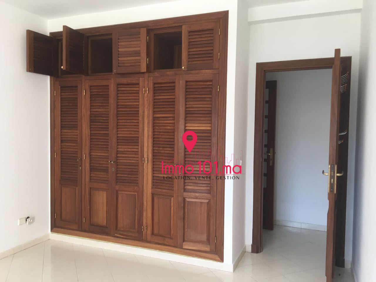 Vente appartement à Hay Riad SIV2145